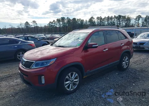 2014 Kia Sorento Lx z USA, uszkodzony, nr VIN 5XYKTCA68EG539598